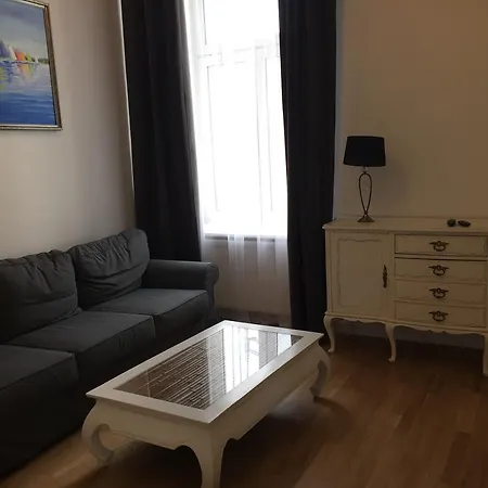 Apartment Smolna *